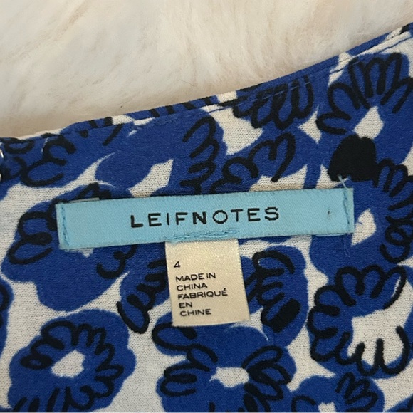 Leifnotes Blue Floral Romper - Picture 3 of 3